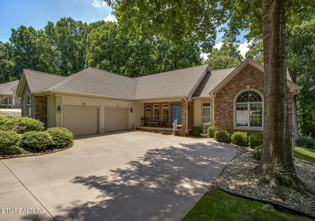 Homes for sale in Loudon, TN | 124 Geya Cir, Loudon, TN 37774 | MLS# 1347591