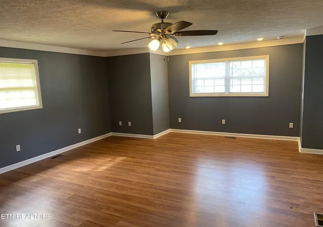 4th image of 227 Southern Ln, Tazewell, TN 37879 | MLS# 1347250