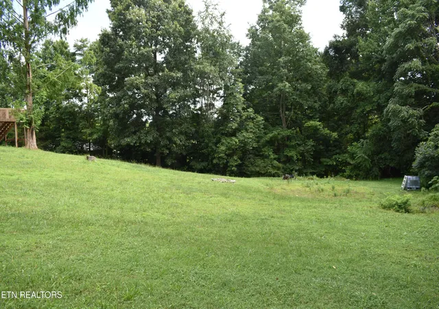 Homes for sale in Tazewell, TN | 227 Southern Ln, Tazewell, TN 37879 | MLS# 1347250