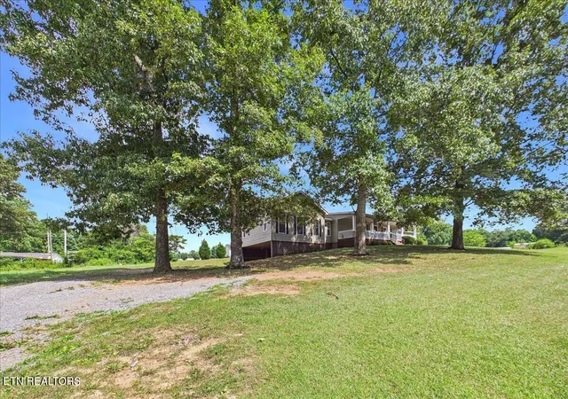 Homes for sale in Englewood, TN | 357 County Road 520, Englewood, TN 37329 | MLS# 1347363