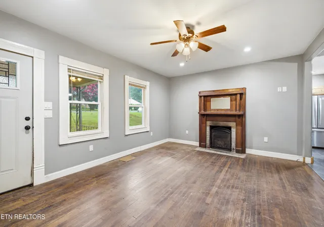 Homes for sale in Knoxville, TN | 354 Nash Rd, Knoxville, TN 37914 | MLS# 1348028