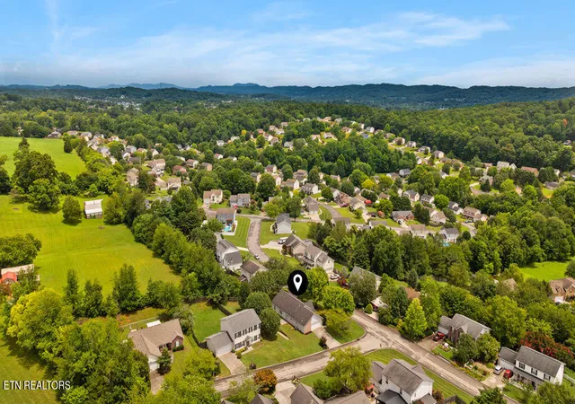 Homes for sale in Powell, TN | 8301 Encounter Tr, Powell, TN 37849 | MLS# 1348132