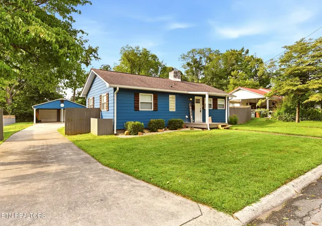 Homes for sale in Oak Ridge, TN | 113 Pallas Rd, Oak Ridge, TN 37830 | MLS# 1347386