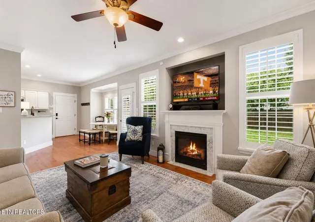 Photo 3 of Sale Pending at 1866 Silver Cloud Ln, Knoxville, TN 37909 | MLS# 1347329 | Listing updated on 2026-09-08