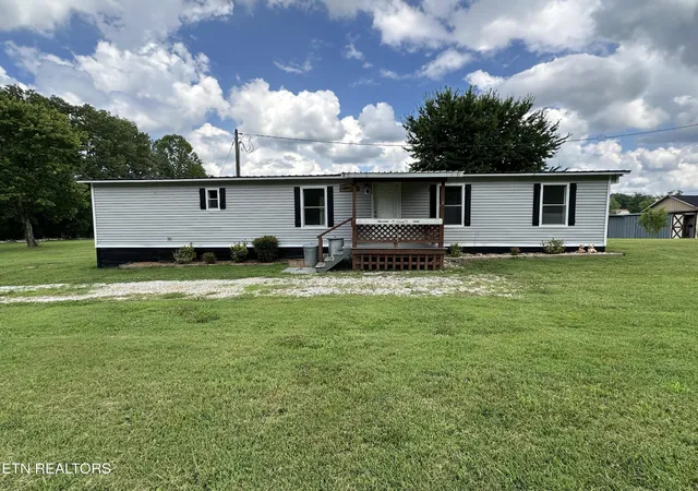 Homes for sale in Cookeville, TN | 415 Moore Rd, Cookeville, TN 38506 | MLS# 1347344