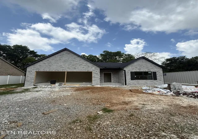 Homes for sale in Seymour, TN | 187 Van Gilder Wy, Seymour, TN 37865 | MLS# 1347442
