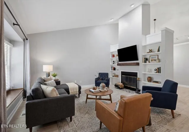 Photo 2 of Condo for sale at 1120 Harrogate Dr, Knoxville, TN 37923 | MLS# 1347542 | Listing updated on 2026-08-18
