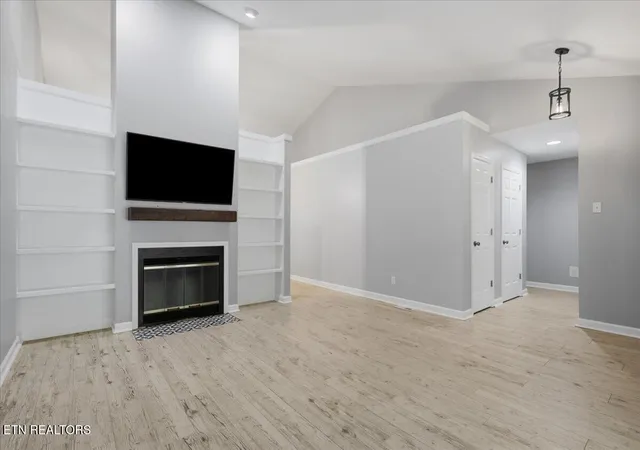 Photo 3 of Condo for sale at 1120 Harrogate Dr, Knoxville, TN 37923 | MLS# 1347542 | Listing updated on 2026-08-18