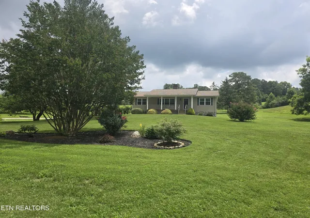 Homes for sale in La Follette, TN | 196 Church Rd, La Follette, TN 37766 | MLS# 1347377