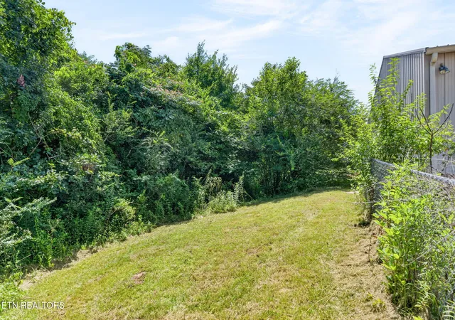 5th image of 1003 Miller Ave, Crossville, TN 38555 | MLS# 1348039