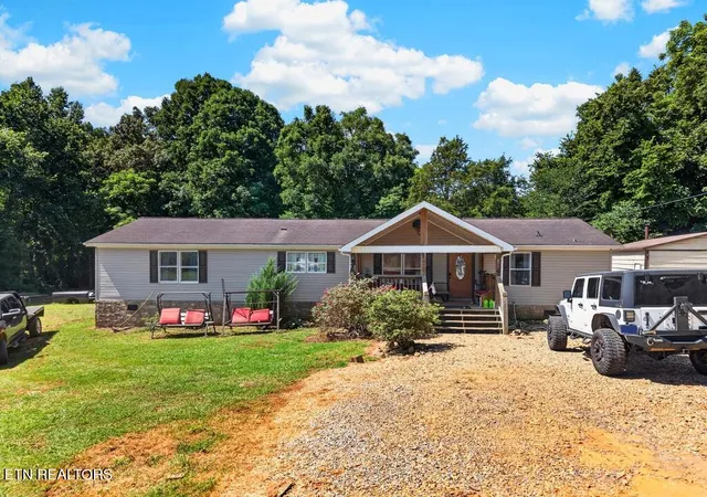 Homes for sale in Cosby, TN | 455 Mcgaha Chapel Rd, Cosby, TN 37722 | MLS# 1347375