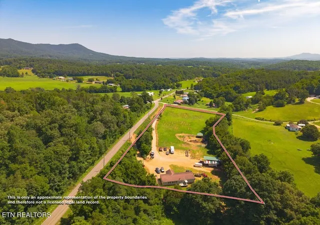 3rd image of 455 Mcgaha Chapel Rd, Cosby, TN 37722 | MLS# 1347375