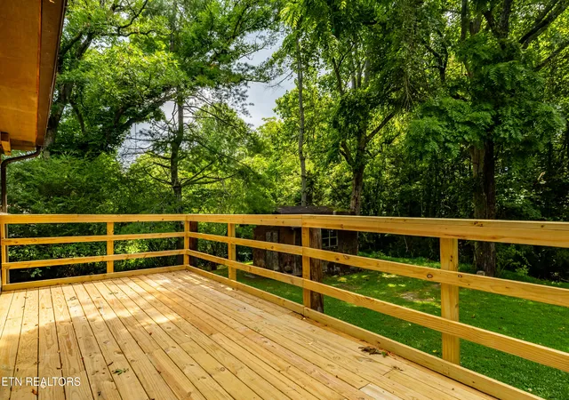 2nd image of 143 Old West Millers Cove Rd, Walland, TN 37886 | MLS# 1347517