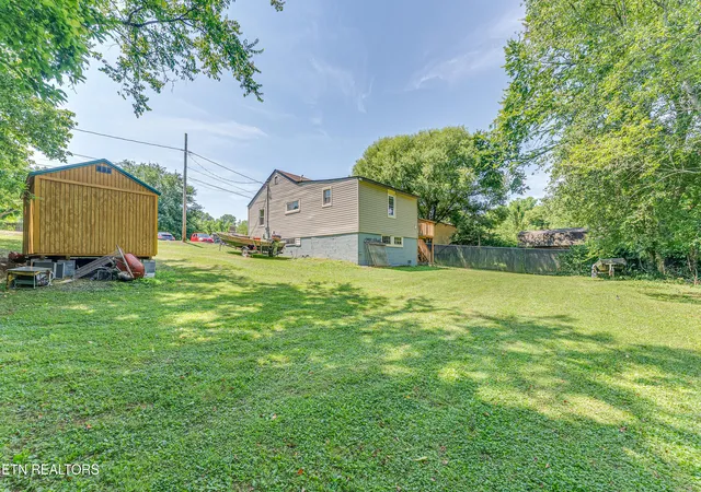 Photo 4 of Single family home for sale at 1013 E Drive, Knoxville, TN 37920 | MLS# 1347382 | Listing updated on 2026-07-08