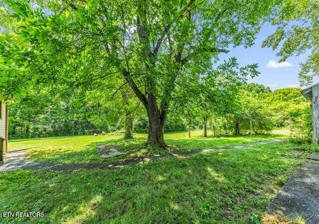 Photo 3 of Single family home for sale at 5823 3rd Lane, Knoxville, TN 37912 | MLS# 1347383 | Listing updated on 2026-09-05
