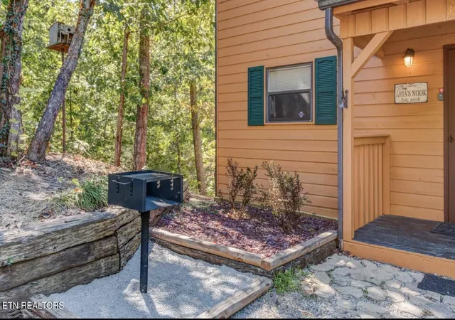 Homes for sale in Sevierville, TN | 803 Sunrise Blvd, Sevierville, TN 37862 | MLS# 1347631