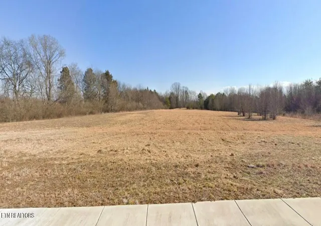 Photo 1 of Sale Pending at 101 Chatuga, Loudon, TN 37774 | MLS# 1347401 | Listing updated on 2026-07-30