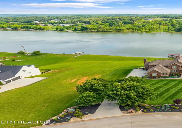 Photo 3 of Land for sale at 488 Silent River Ln, Loudon, TN 37774 | MLS# 1347509 | Listing updated on 2026-09-19