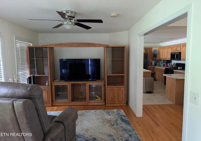 Photo 3 of Sale Pending at 175 Locksley Cir, Crossville, TN 38555 | MLS# 1347499 | Listing updated on 2026-08-31