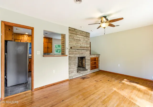 Homes for sale in Knoxville, TN | 5707 Cilla Rd, Knoxville, TN 37920 | MLS# 1347682