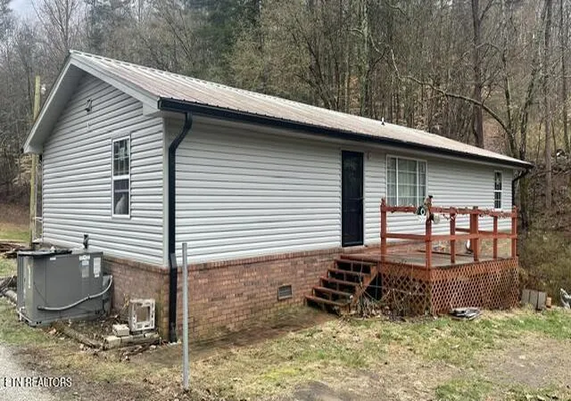 Homes for sale in Harriman, TN | 425 Ashe Cabin Hollow Rd, Harriman, TN 37748 | MLS# 1347494