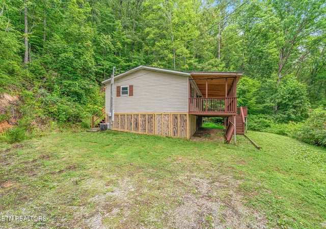 4th image of 4549 Harriman Hwy, Harriman, TN 37748 | MLS# 1347913