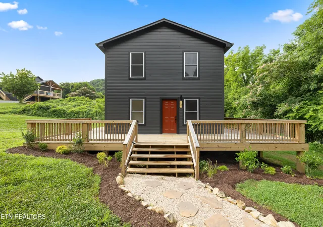 Homes for sale in Cosby, TN | 157 Greasy Cove Rd, Cosby, TN 37722 | MLS# 1347561