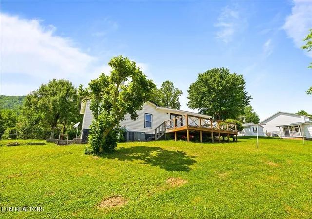 Homes for sale in La Follette, TN | 509 W Prospect St, La Follette, TN 37766 | MLS# 1347491
