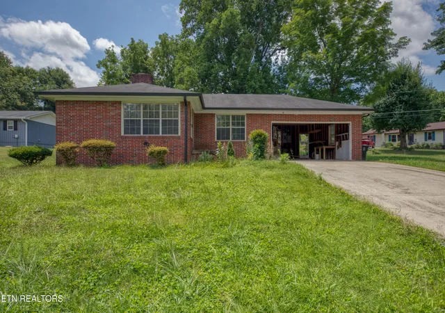 1st image of 315 Berger St, Athens, TN 37303 | MLS# 1348018