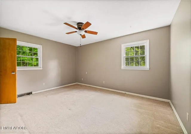 48th image of 227 Fairway Dr, La Follette, TN 37766 | MLS# 1348015