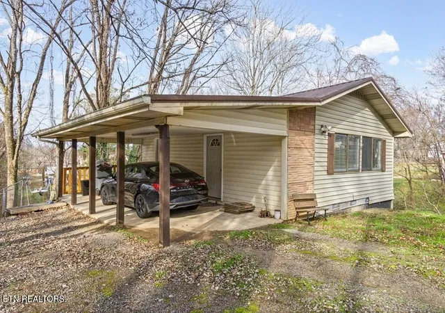 Homes for sale in Cookeville, TN | 939 Watauga Rd, Cookeville, TN 38506 | MLS# 1347460