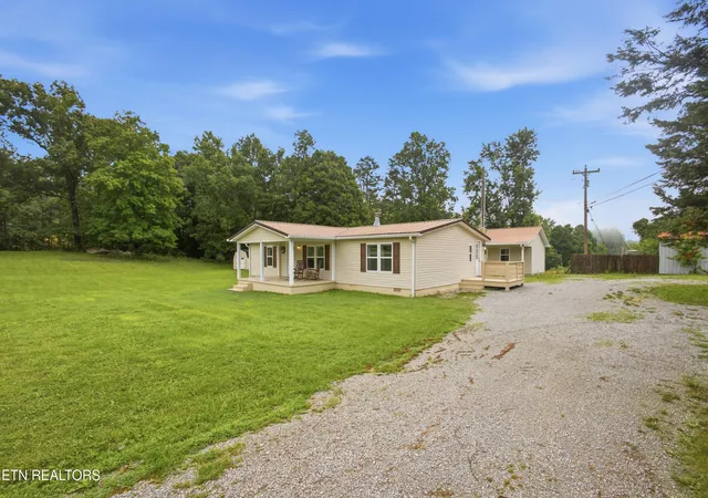 Homes for sale in Wartburg, TN | 171 T Q Heidel Rd, Wartburg, TN 37887 | MLS# 1347652