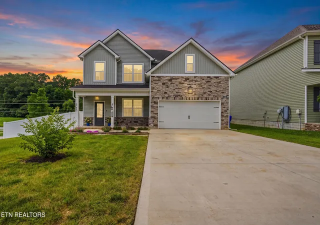 Single family home for sale at 1149 Madison Oaks Rd, Knoxville, TN 37924 | MLS# 1347513