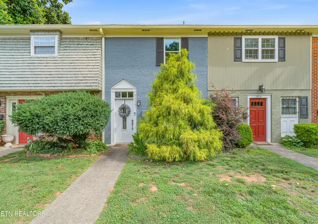Photo 1 of Condo for sale at 7021 Traditional Dr, Knoxville, TN 37909 | MLS# 1347516 | Listing updated on 2026-09-14
