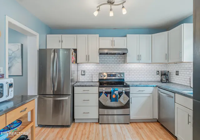 Photo 3 of Condo for sale at 7021 Traditional Dr, Knoxville, TN 37909 | MLS# 1347516 | Listing updated on 2026-09-14