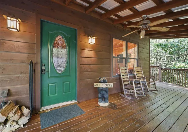 Photo 4 of Single family home for sale at 739 Stonegate Way, Townsend, TN 37882 | MLS# 1347697 | Listing updated on 2026-07-10