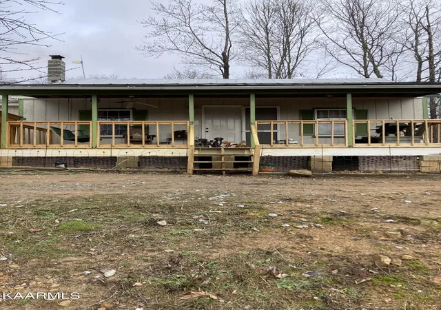 Homes for sale in Sneedville, TN | 5271 Vardy Blackwater Rd, Sneedville, TN 37869 | MLS# 1347582