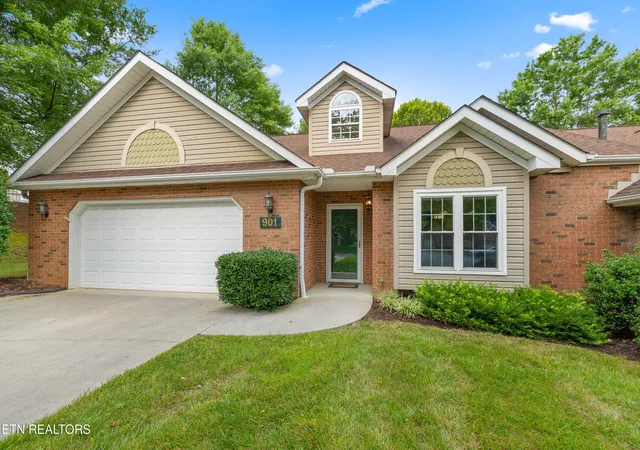 3rd image of 901 Millington Park Wy, Knoxville, TN 37909