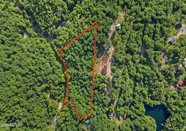 1st image of 4321 Manis Hollow Rd, Gatlinburg, TN 37738 | MLS# 1347600