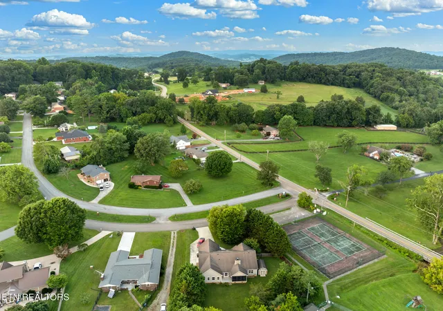 Homes for sale in Morristown, TN | 1545 Seven Oaks Dr, Morristown, TN 37814 | MLS# 1347642