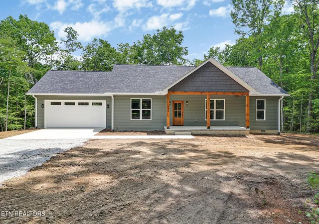 Homes for sale in Jamestown, TN | 396 Georgee Rd, Jamestown, TN 38556 | MLS# 1347585