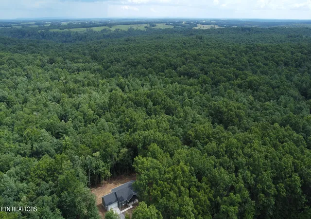 Homes for sale in Jamestown, TN | 396 Georgee Rd, Jamestown, TN 38556 | MLS# 1347585