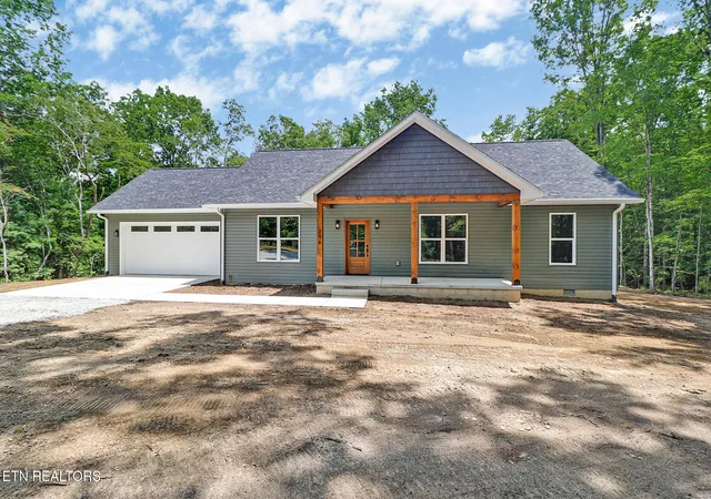 Homes for sale in Jamestown, TN | 396 Georgee Rd, Jamestown, TN 38556 | MLS# 1347585