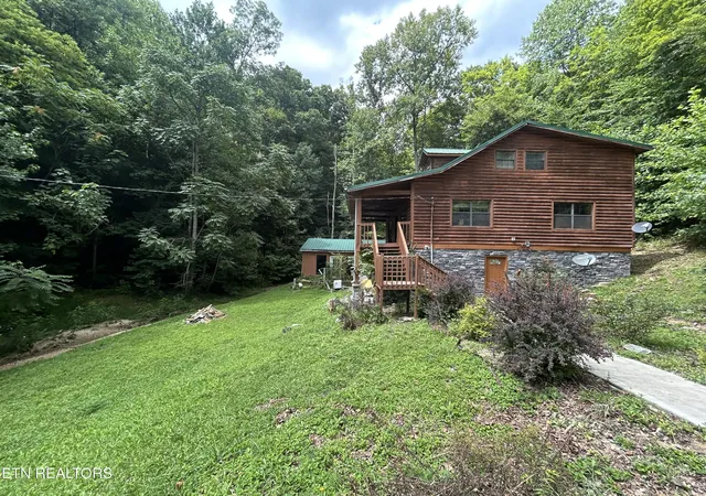 4th image of 141 Dillon Ln, Caryville, TN 37714 | MLS# 1347925
