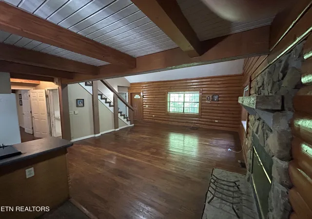 5th image of 141 Dillon Ln, Caryville, TN 37714 | MLS# 1347925