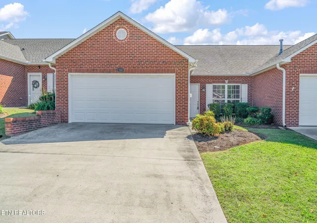 2nd image of 7400 Long Shot Ln, Knoxville, TN 37918 | MLS# 1347792