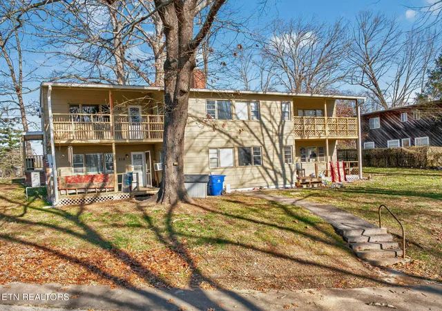Listing Photo 4 - Condo for sale in building located at 147 Waddell Cir, Oak Ridge, TN 37830