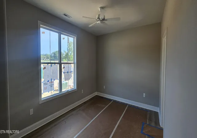 Photo 3 of Single family home for sale at 12819 Magnolia Crst Ln, Knoxville, TN 37922 | MLS# 1347796 | Listing updated on 2026-09-12
