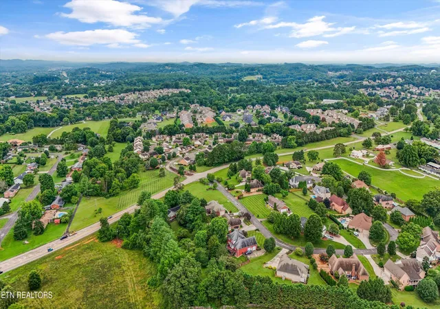 52nd image of 3748 Whitworth Dr, Knoxville, TN 37938 | MLS# 1347835