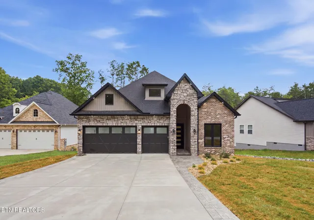 Homes for sale in Loudon, TN | 106 Elohi Ln, Loudon, TN 37774 | MLS# 1347640